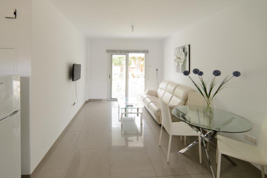 Katalimata Court Apartment Ayia Napa Luaran gambar